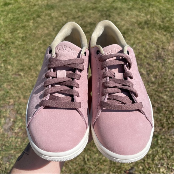 NIKE AIR JORDAN 1 LOW COURTE PINK - Picture 2 of 7